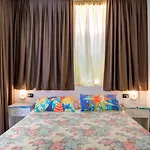 Charles Hotel 3*