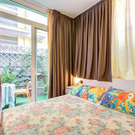 Hotel Charles Rimini