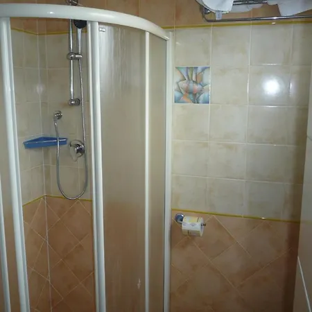 Charles Otel 3*