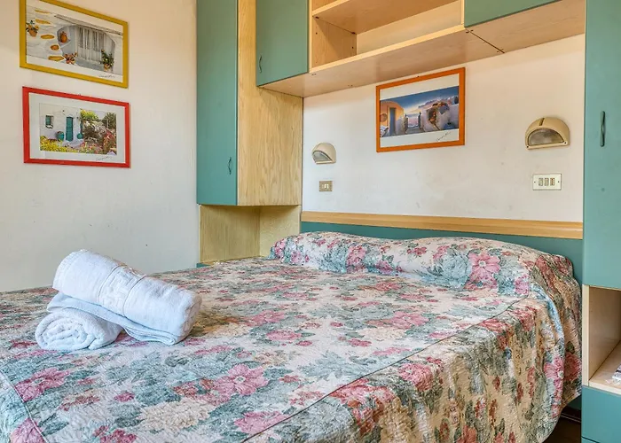 Charles Hotell Rimini