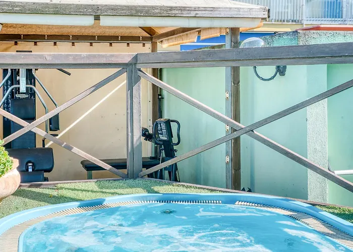 查尔斯公寓酒店 酒店 里米尼