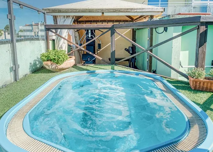 酒店 查尔斯公寓酒店 3*