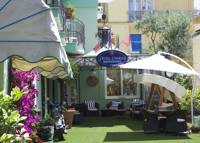 查尔斯公寓酒店 酒店 3*