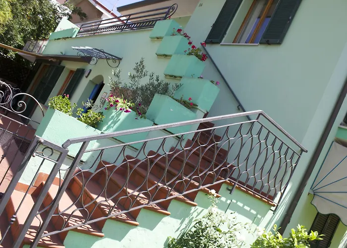 查尔斯公寓酒店 酒店 3*