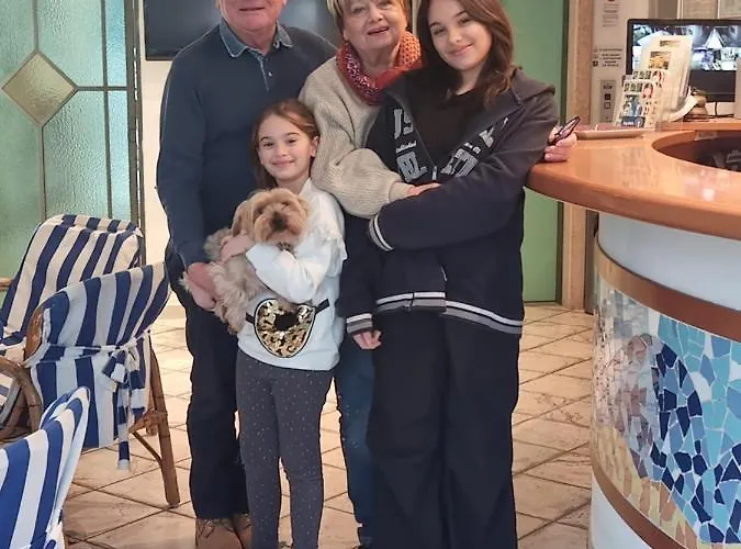 ホテル Charles 3*