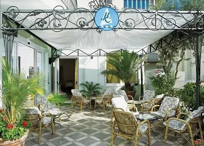 Hotel Charles
